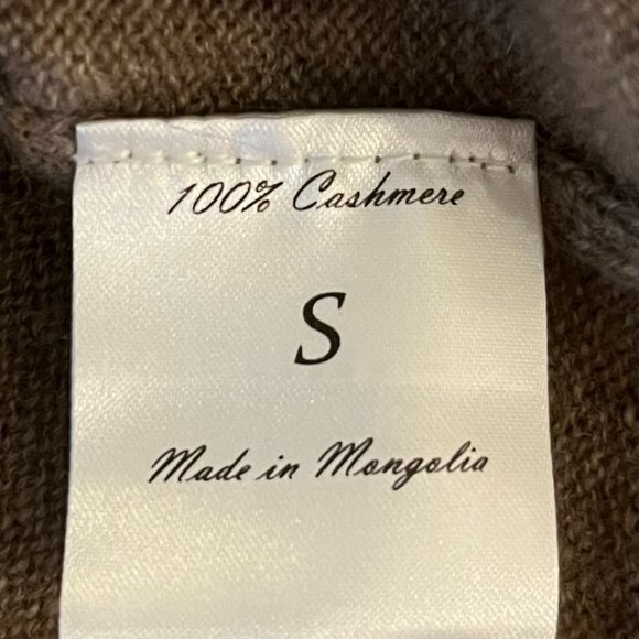 Erdenet 100% Cashmere Sweater Dress in Brown & Beige - Picture 5 of 14